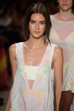 Mara Hoffman Bahar-Yaz 2015 Koleksiyonu