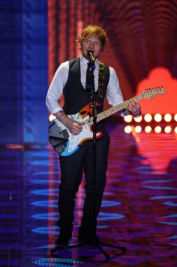 Ed Sheeran Victoria's Secret fashion Show'da
