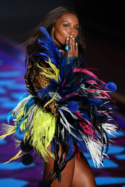 Victoria 's Secret Fashion Show — стоковое фото