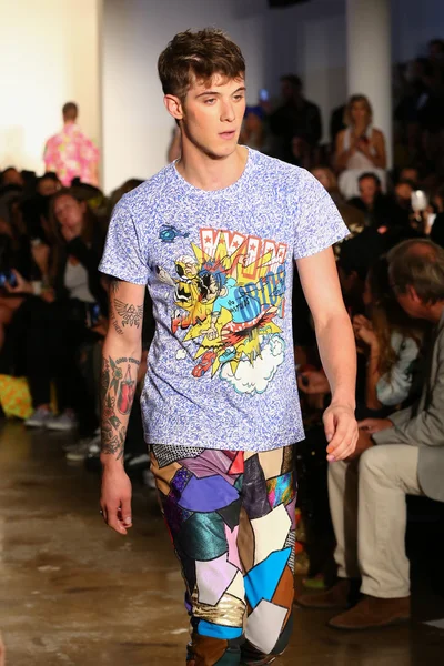 Jeremy Scott fashion show — Stock Photo, Image