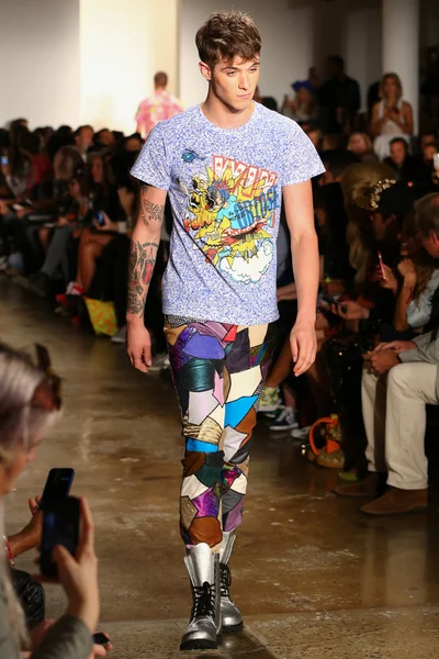 Jeremy Scott pokaz mody — Zdjęcie stockowe