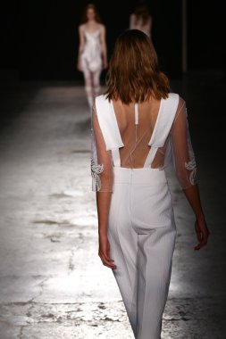 Francesco Scognamiglio göster