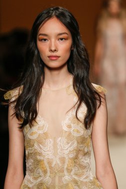 Alberta Ferretti Haritayı Milan Fashion Week kapsamında