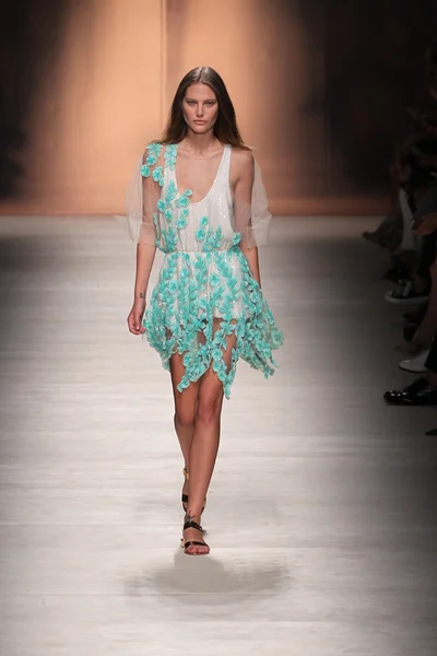 Blumarine show as a part of Milan Fashion Week — Stock Photo, Image