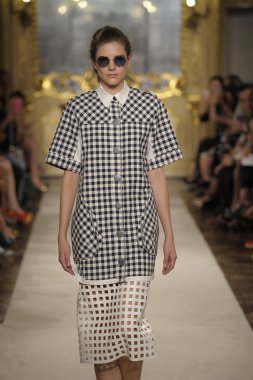 Cristiano Burani Haritayı Milan Fashion Week kapsamında