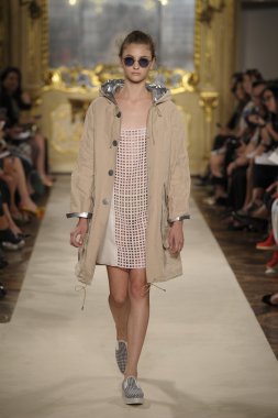 Cristiano Burani Haritayı Milan Fashion Week kapsamında