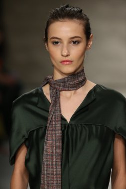 Costello Tagliapietra pist Show