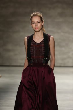 Costello Tagliapietra pist Show