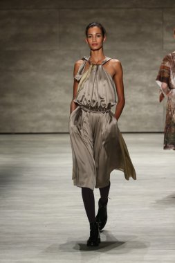 Costello Tagliapietra pist Show