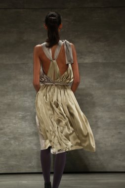 Costello Tagliapietra pist Show