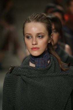 Costello Tagliapietra pist Show