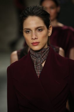 Costello Tagliapietra pist Show