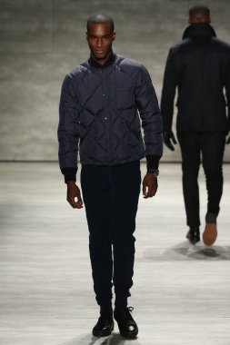 Todd Snyder defile Mercedes-Benz Moda Haftası sırasında