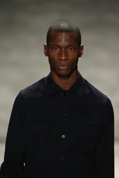 Todd Snyder modevisning under Mercedes-Benz Fashion Week — Stockfoto