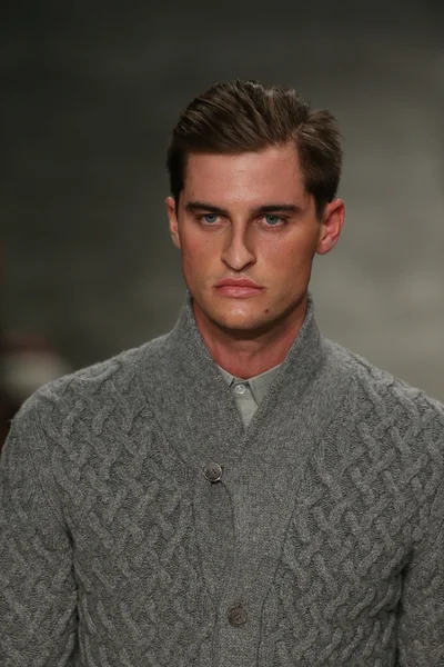 Todd Snyder desfile de moda durante Mercedes-Benz Fashion Week — Fotografia de Stock