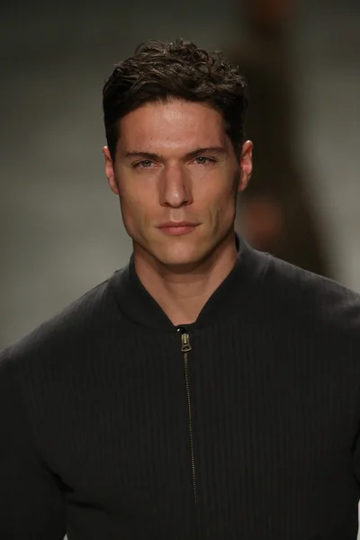 Todd Snyder desfile de moda durante Mercedes-Benz Fashion Week — Fotografia de Stock