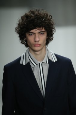 Lacoste defile