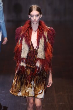 Gucci gösterisi olarak Milano Moda Haftası