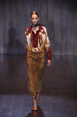 Gucci gösterisi olarak Milano Moda Haftası