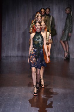 Gucci gösterisi olarak Milano Moda Haftası