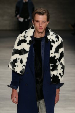 Kavram Kore gösteri