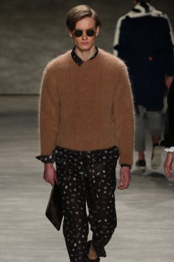 Kavram Kore gösteri