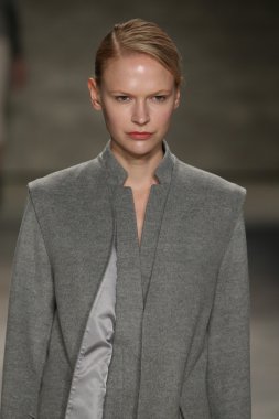 Kavram Kore gösteri