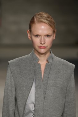 Kavram Kore gösteri