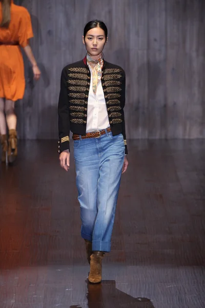 Gucci show as a part of Milan Fashion Week — Stock Photo, Image