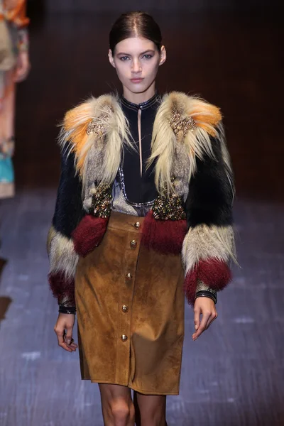 Gucci Pokaż jako część Milan Fashion Week — Zdjęcie stockowe