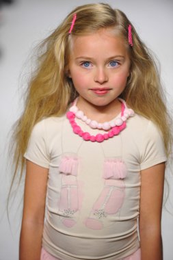 Petiteparade çocuklar moda haftası önizleme