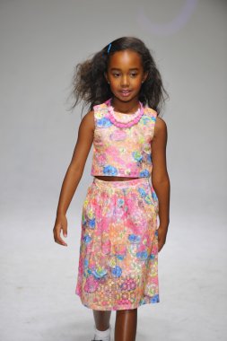 Petiteparade çocuklar moda haftası önizleme