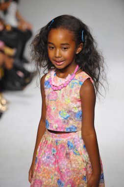 Petiteparade çocuklar moda haftası önizleme