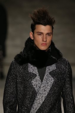 Kavram Kore gösteri