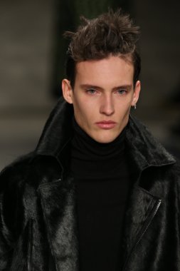 Kavram Kore gösteri