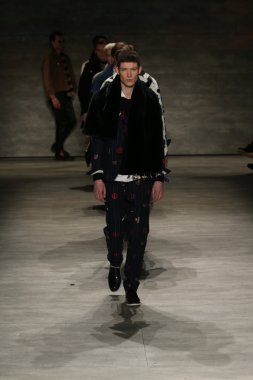 Kavram Kore gösteri