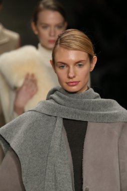 Kavram Kore gösteri