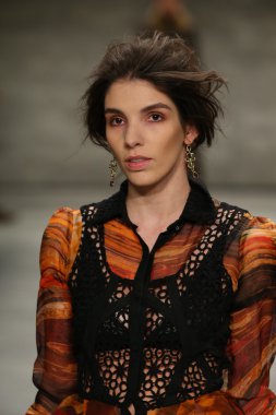 Sergio Davila defile