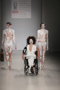 FTL Moda moda defilesi