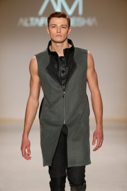 Altaf Maaneshia New York Life moda gösterisi