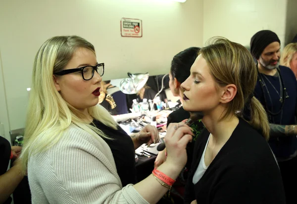 Backstage at the B Michael America fashion show — Stock Photo, Image