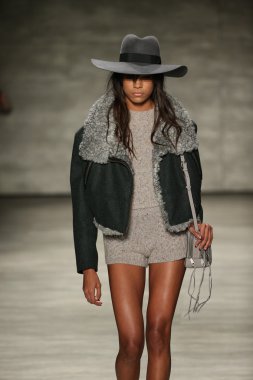 Rebecca Minkoff defile
