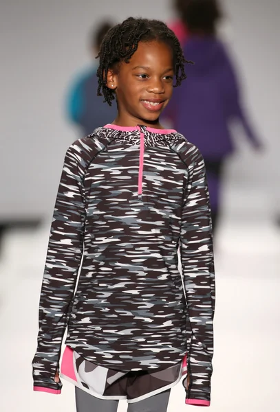 Nike Levi's Kids modeshow — Stockfoto