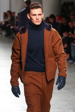 Perry Ellis sonbahar 2015