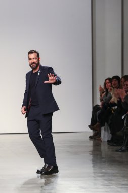 Perry Ellis sonbahar 2015