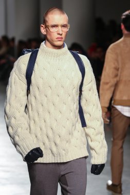 Perry Ellis sonbahar 2015