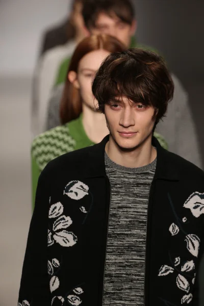 Mbfw 秋 2015年期間中に実際に Orley ファッションショー — ストック写真