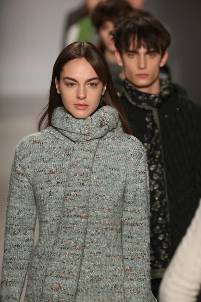 Orley fashion show during MBFW Fall 2015 — Stock Photo, Image