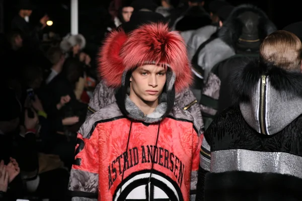 Astrid Andersen Runway no MADE Fashion Week Fall — Fotografia de Stock