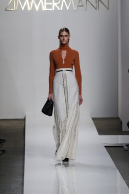 Zimmermann defile